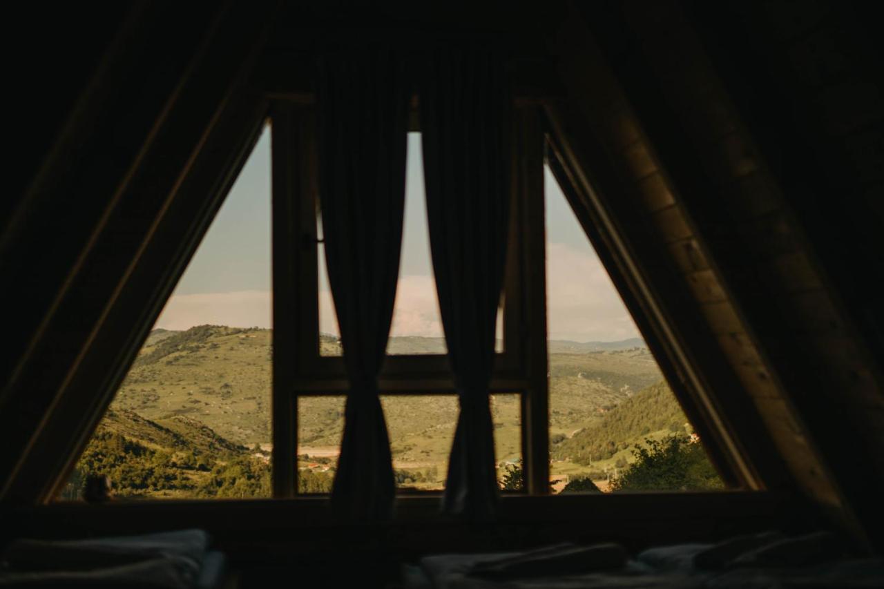 Uvacki Raj Villa Radijevici Bagian luar foto