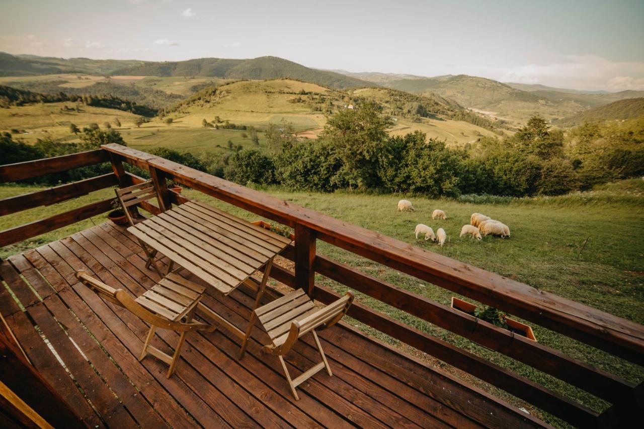 Uvacki Raj Villa Radijevici Bagian luar foto