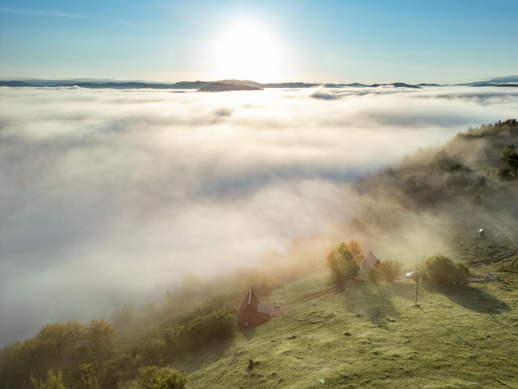 Uvacki Raj Villa Radijevici Bagian luar foto