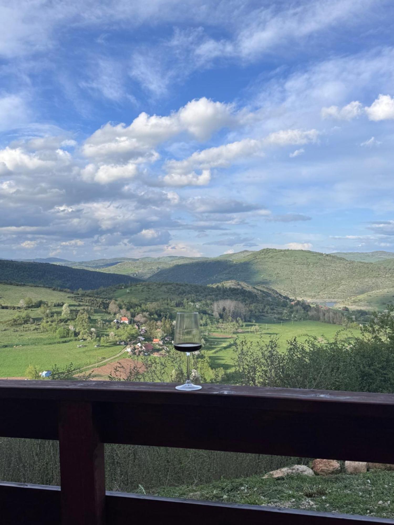 Uvacki Raj Villa Radijevici Bagian luar foto